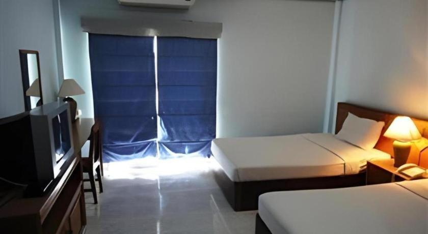 Kasem Garden Hotel Surin Ban Nong Tao Exteriör bild